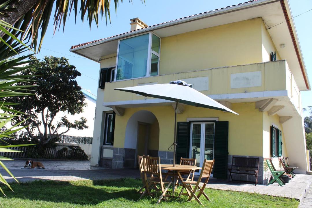 Photo of Buildings in Carvoeira