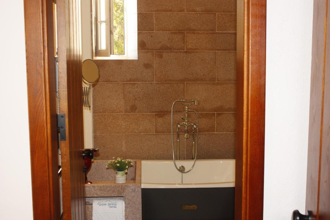 Photo of Bathroom in Santa Maria de Marvao