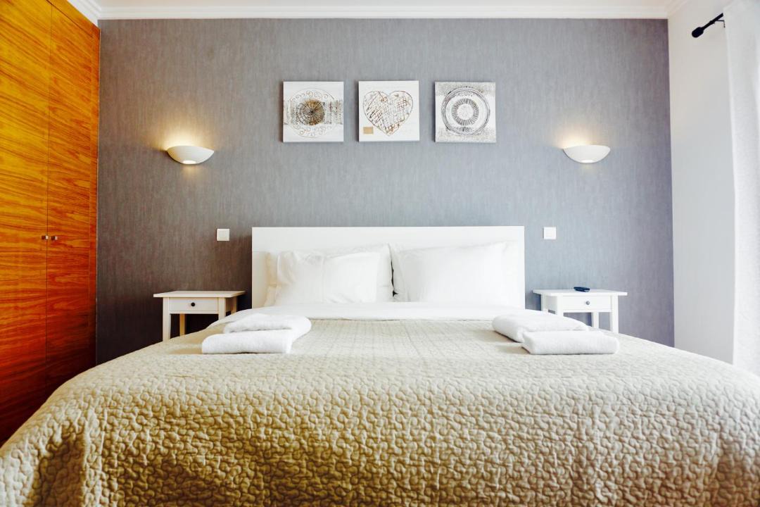 Photo of Bedroom in Estoril