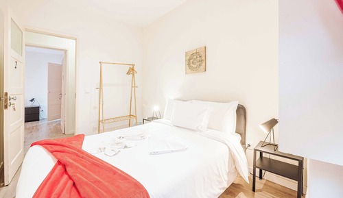 City Room, 1 Double Bed with Shared Bathroom