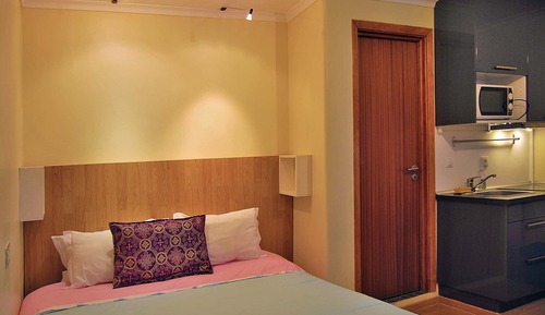 Studio, Kitchenette