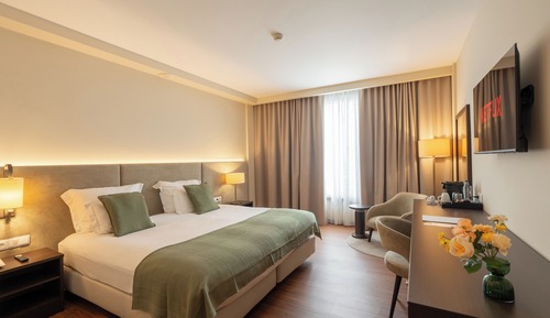 Premium Twin Room