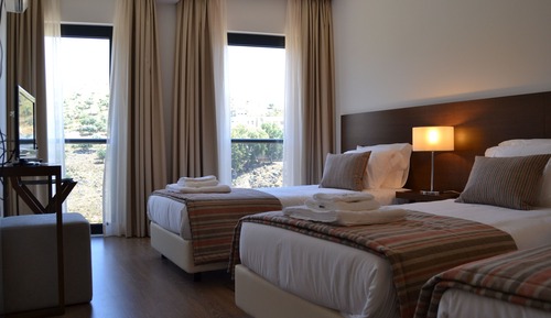 Comfort Triple Room, River View