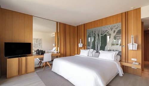 Standard Room, 1 King Bed
