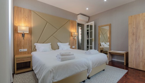 Superior Apartment