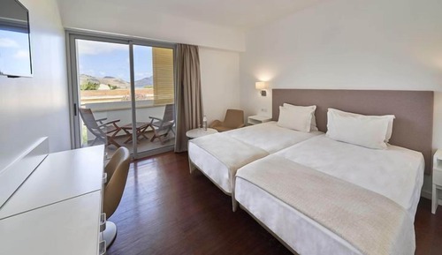 Superior Twin Room, Garden View