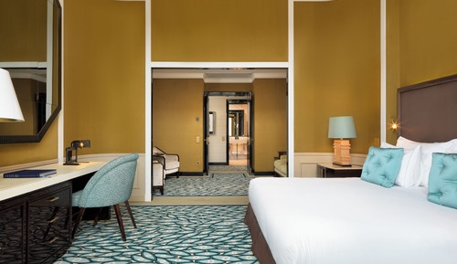 Deluxe Suite (Grand)