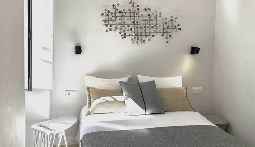 Standard Double Room, City View (202)