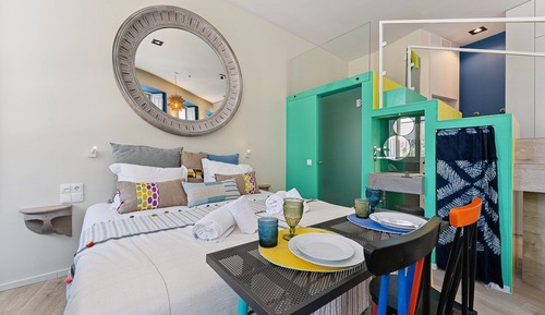 Studio (Studio Apartment)