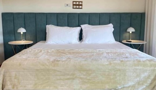 Deluxe Suite, Balcony, Courtyard View