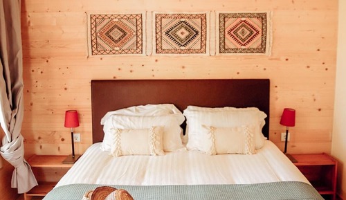 Comfort Cabin, Balcony, Garden View