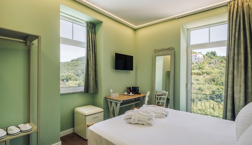 Classic Double Room, Mountain View