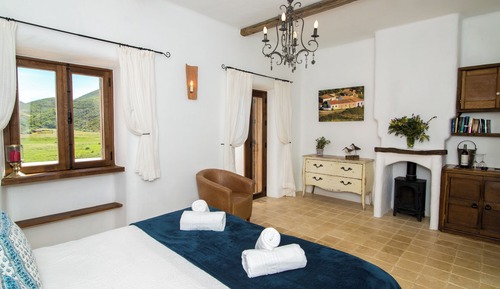 Luxury Double or Twin Room, Pool View
