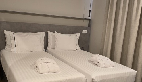 Standard Double or Twin Room, Garden View