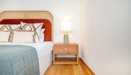 Apartment, Beachside