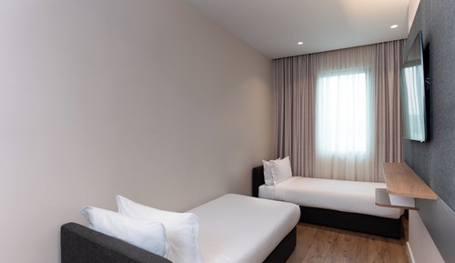 Suite, 1 Bedroom, Pool View