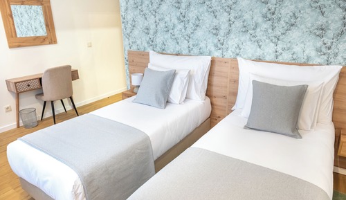 Comfort Twin Room, Vineyard View