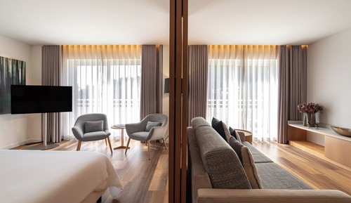Signature Suite, Balcony
