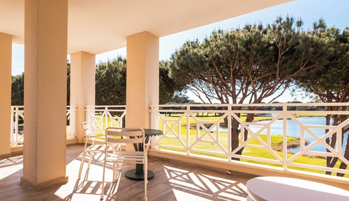Premier Room, Balcony, Golf View