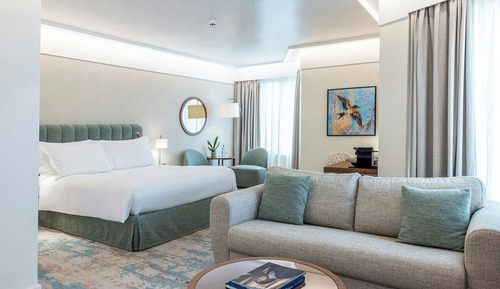 Junior Suite, Multiple Beds, Corner (High Floor)