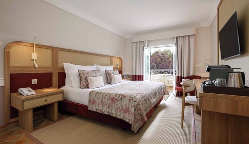 Superior Room, Balcony, Garden View