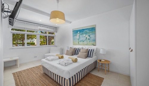 Deluxe Townhome, 3 Bedrooms