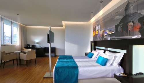 Executive Room, 1 Queen Bed with Sofa bed
