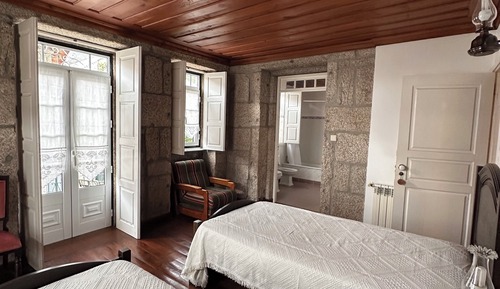 Superior Twin Room, City View
