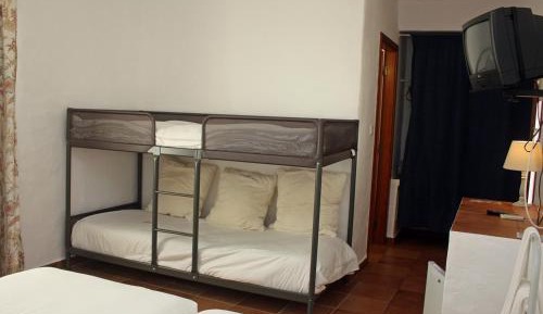 Quadruple Room (2 Adults + 2 Children)