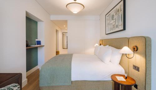 One-Bedroom Apartment with River View