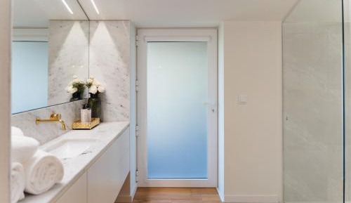 Suite with Garden View