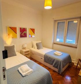 Double or Twin Room with Shared Bathroom