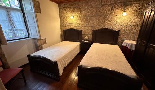 Twin Room with Private Bathroom