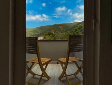 Twin Room with Mountain View