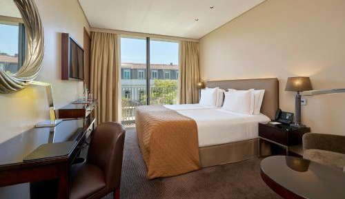 Superior Room with Balcony