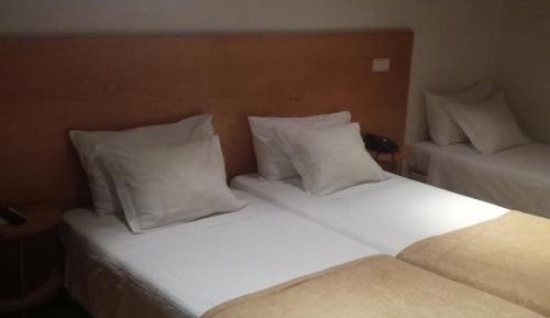 Family Room ( 2 Adults + 2 Children up to 12 years old)