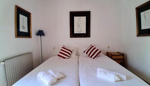 Triple Room with Private Bathroom