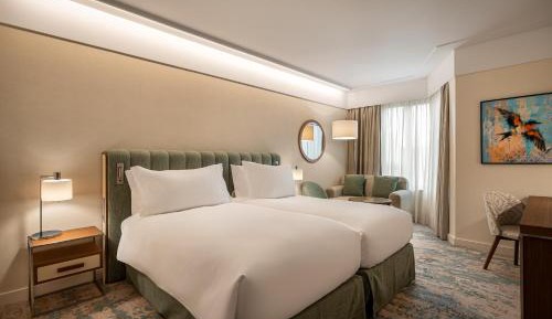 Premium Twin Room with Lounge Access