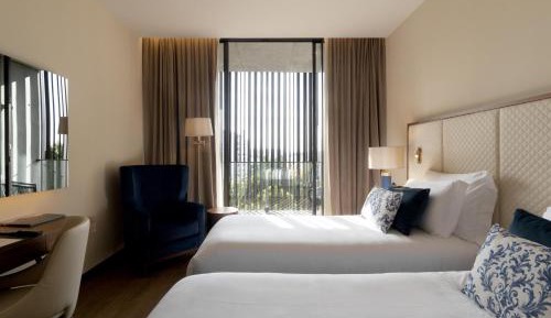 Deluxe Twin Room with French Balcony
