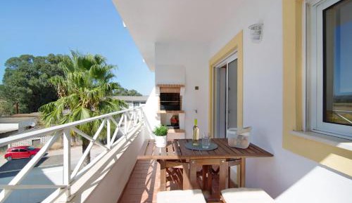 Superior One-Bedroom Apartment with Balcony