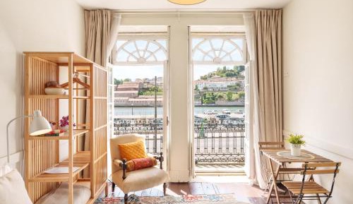 Studio with Balcony