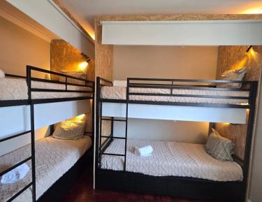 Bed in 4-Bed Mixed Dormitory Room