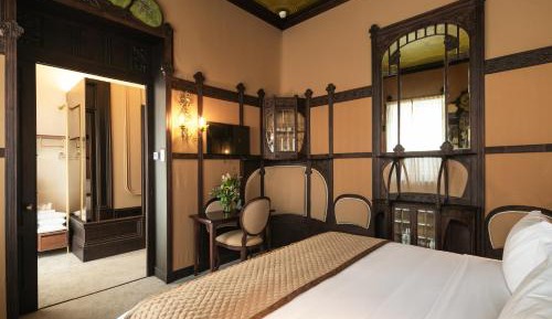 King Room