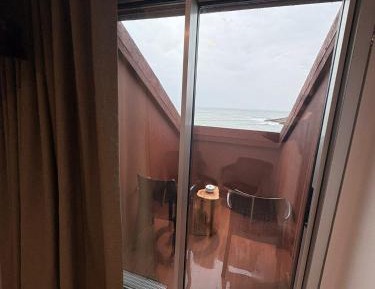 Small Loft with Sea View
