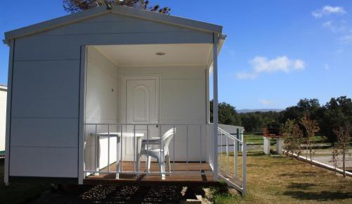 One-Bedroom Bungalow