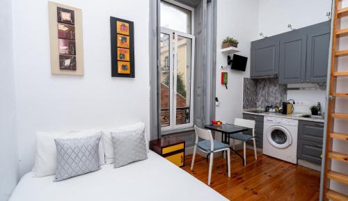 Family Studio