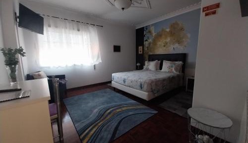 Standard Double Room with Shared Bathroom