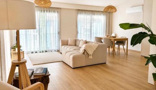 Two-Bedroom Apartment with City View