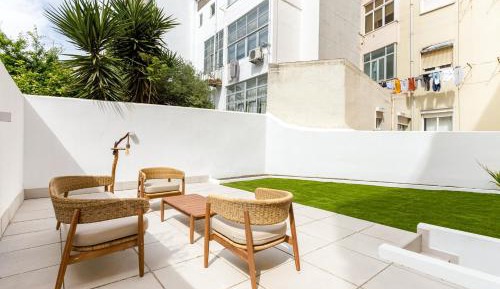 Two-Bedroom Apartment with Terrace