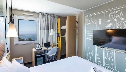 Superior Double Room with Sea or River View